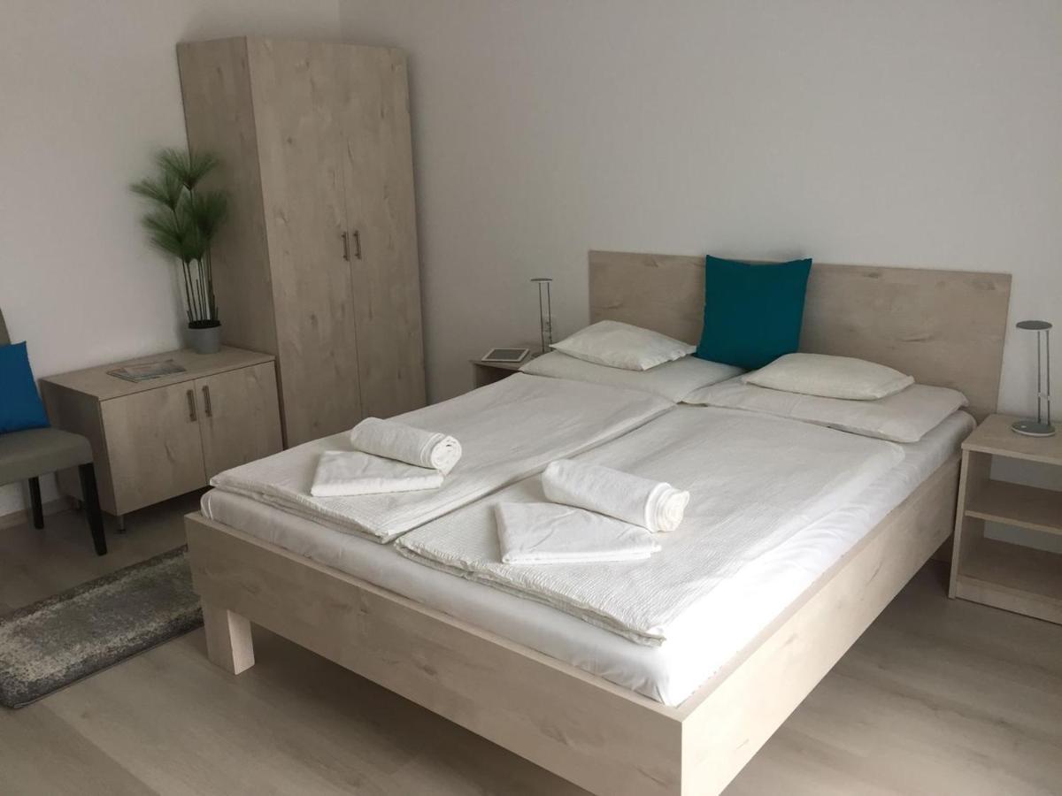 Hotel Aqua Komárom Εξωτερικό φωτογραφία